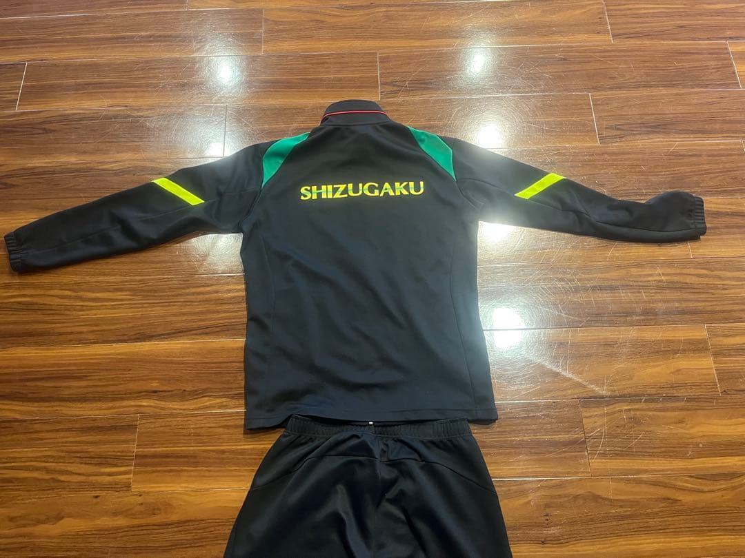 静岡学園サッカー　ジャージ上下セット