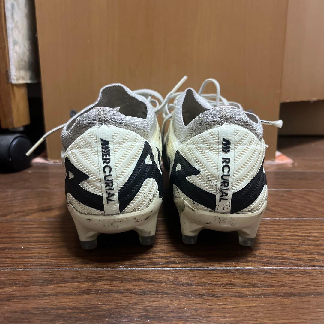 Nike マーキュリアル15