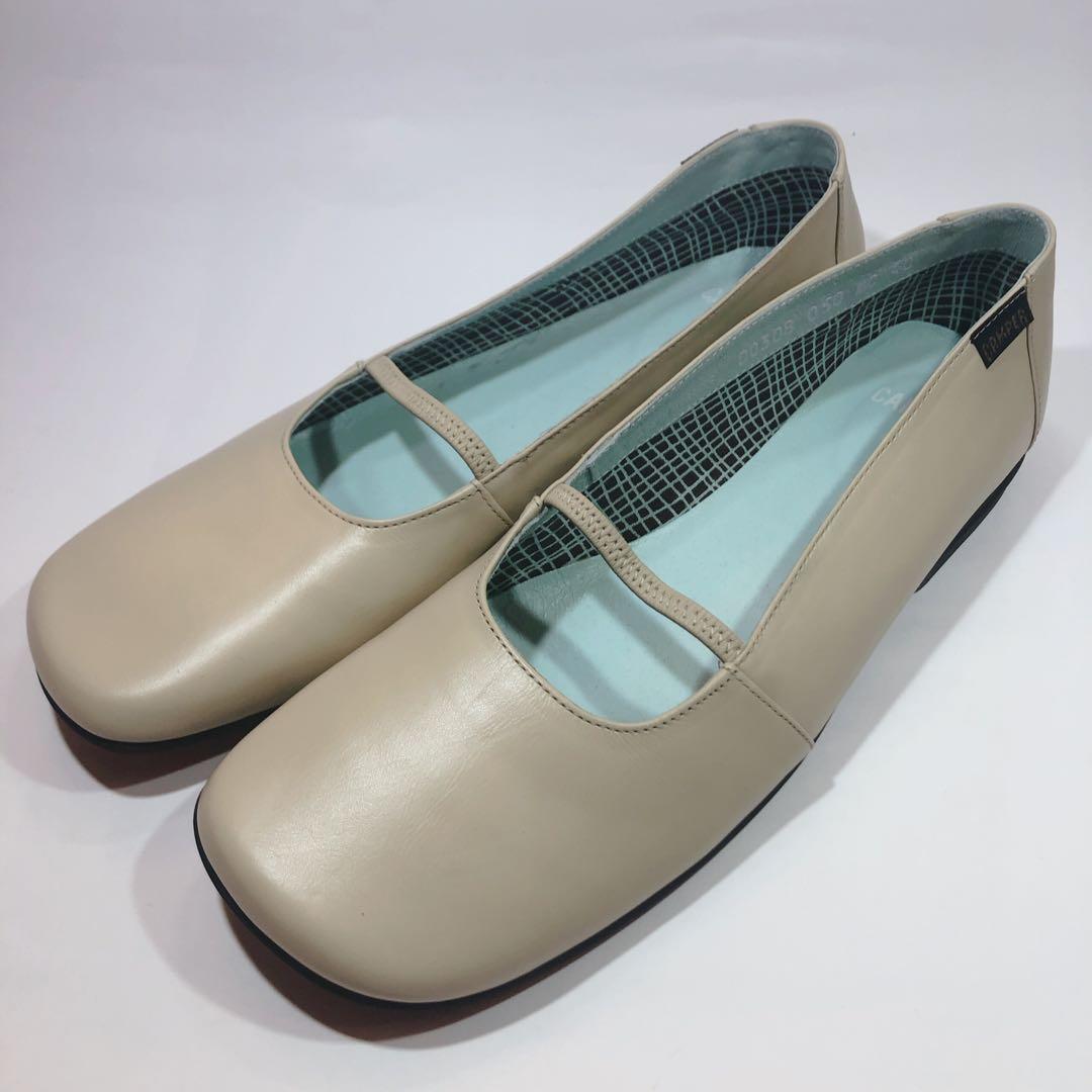 【極美品】カンペール　幅広　スクエアトゥ　フラットパンプス　レッドソール