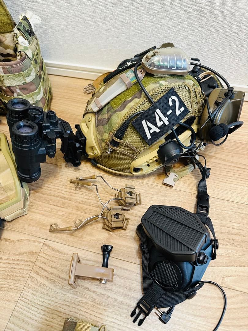 サバゲー装備　ヘルメットベルト　プレートキャリア　おまけ付きセット