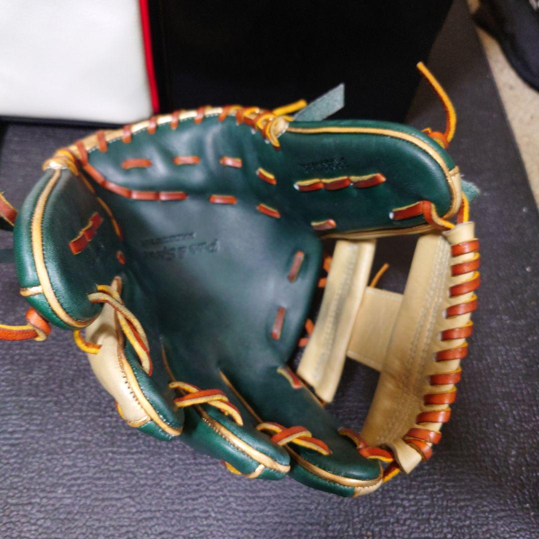 ZETT PROSTATUS 軟式グローブ グリーン/ベージュ