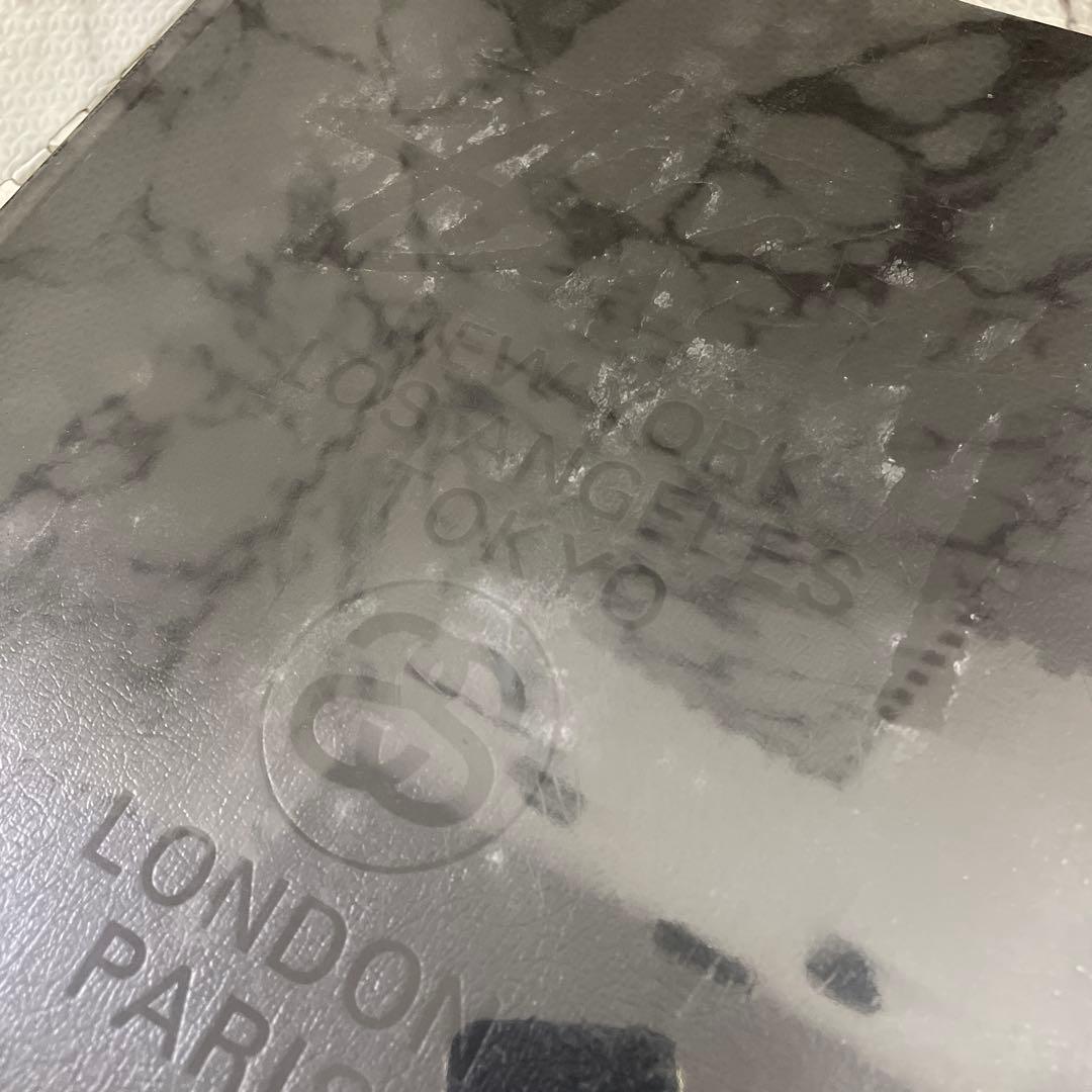 【未開封】WORLD TOUR BLACKBOOK: Stussy アートブック