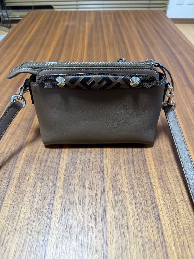 FENDI ショルダーバッグ