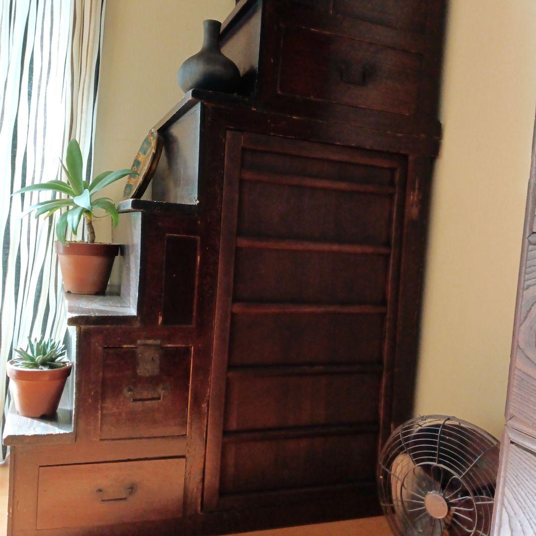 階段箪笥 　(送料込み) たんす　キャビネット　家具 幕末・明治初期