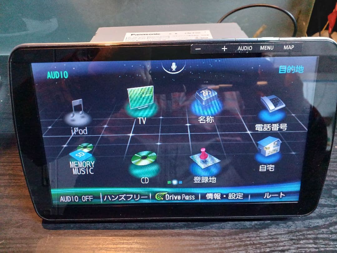 カーナビ Panasonic CN-F1D