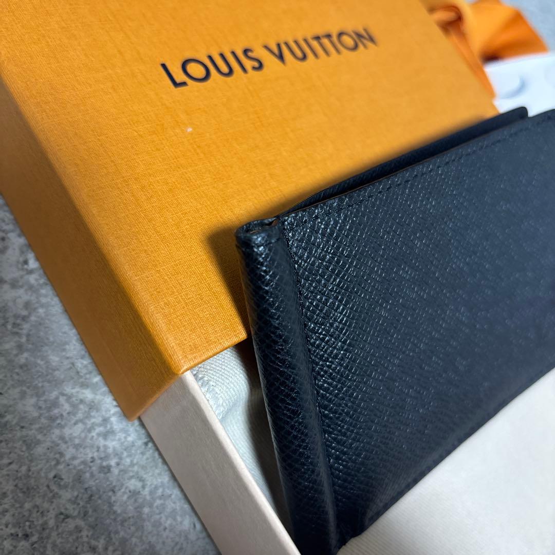LOUIS VUITTON ブラックマネークリップ