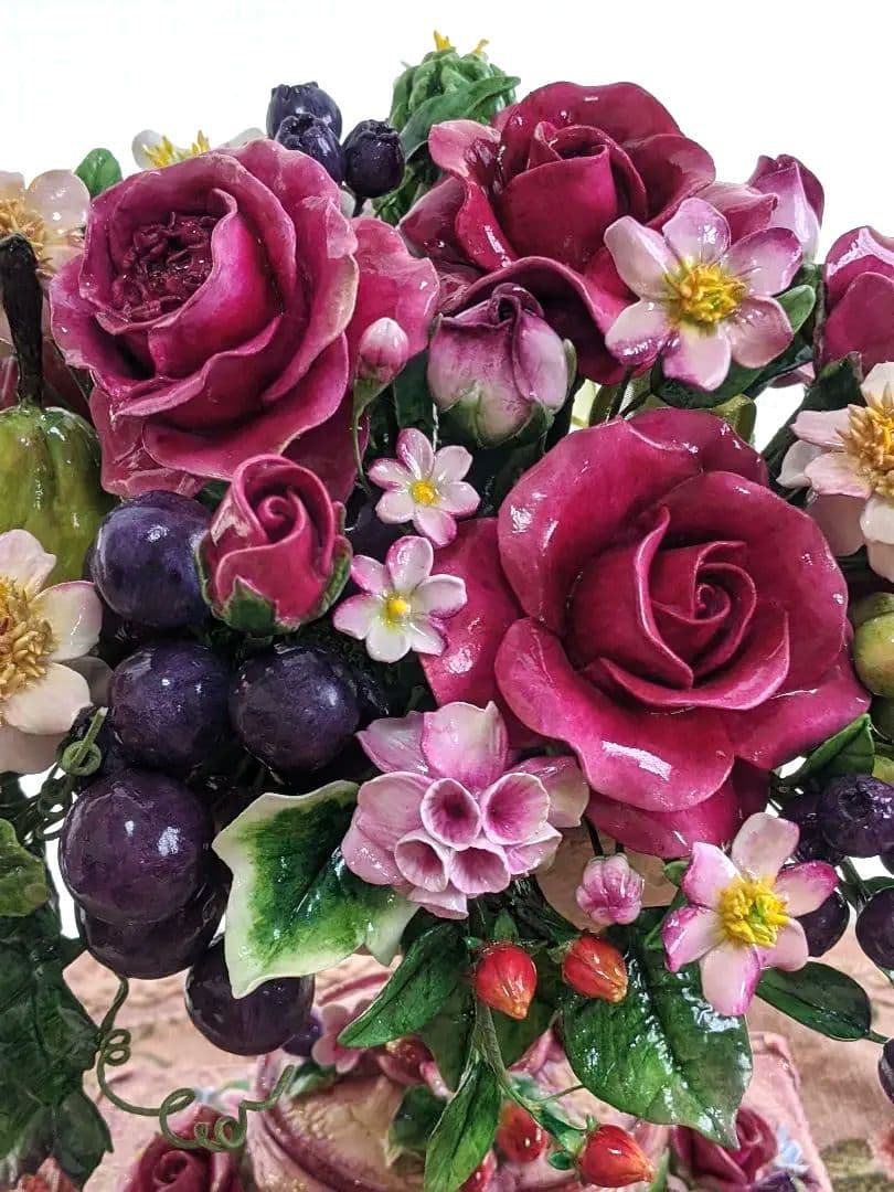 クレイフラワー❁ロココ調薔薇のフラワーアレンジメント❁ハンドメイド