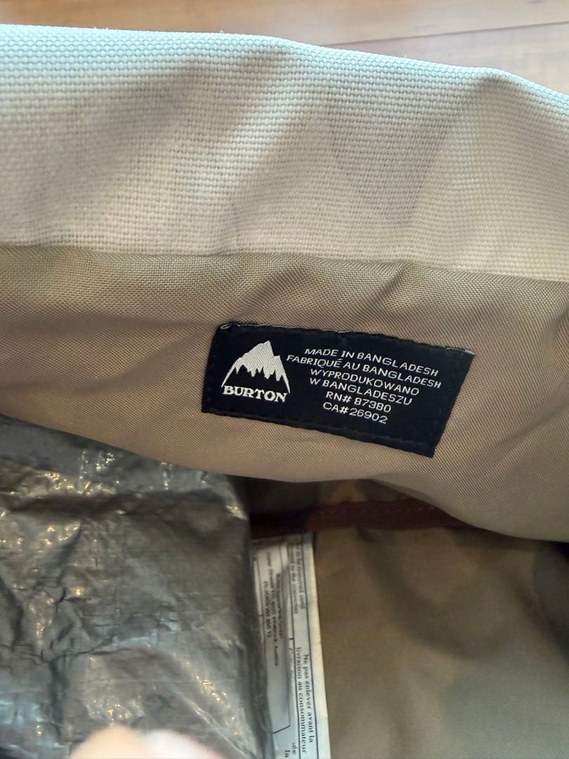 バートン　ダッフルバッグ