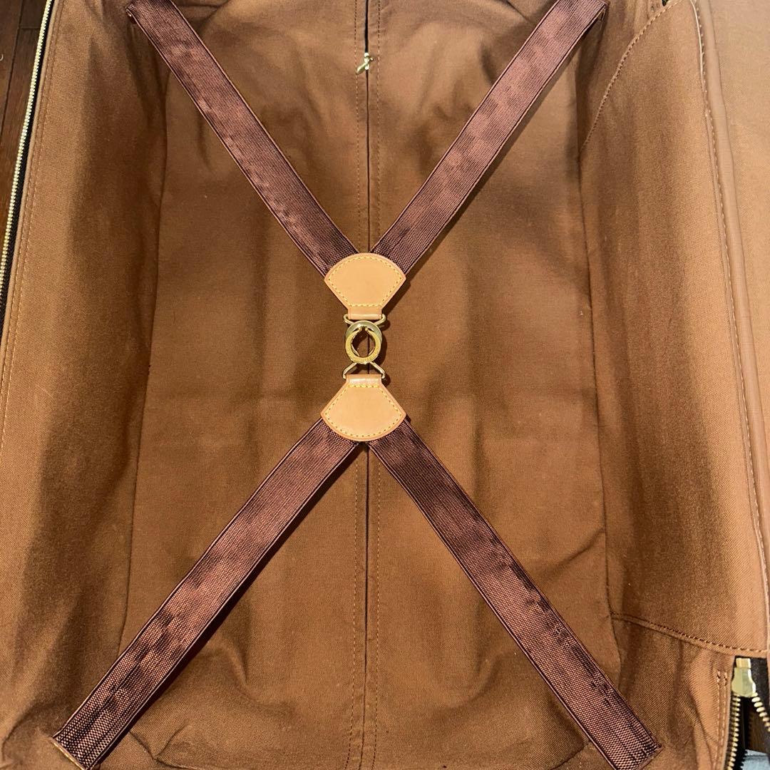 LOUIS VUITTON スーツケース