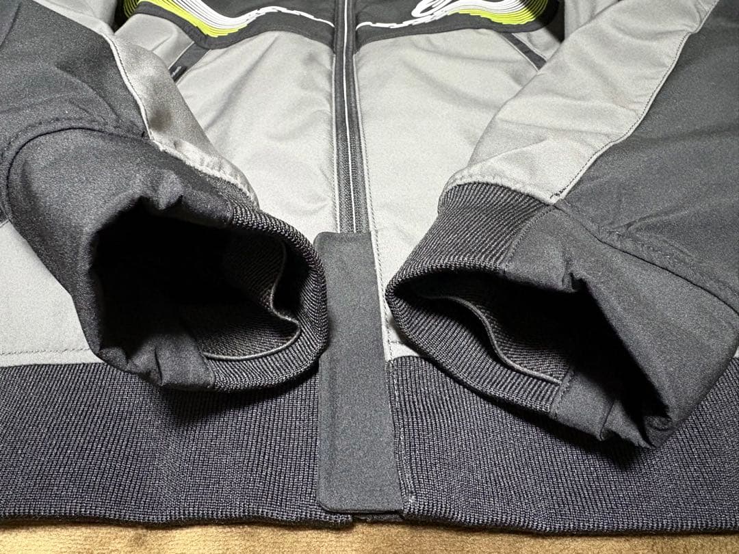 アルパインスターズ SEKTOR v2 TECH HOODIE ジャケット　L