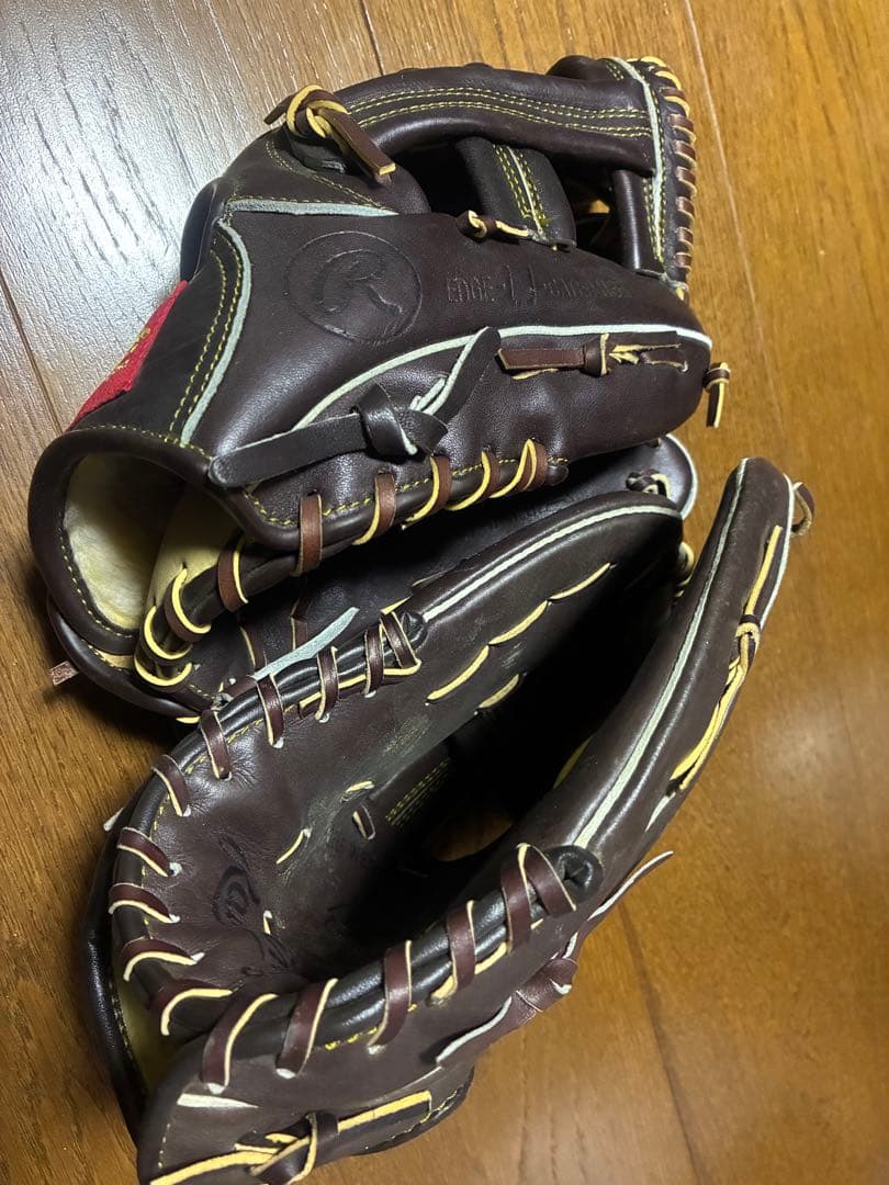 野球グローブ　2個セット！！asics Rawlings 子供用　状態良