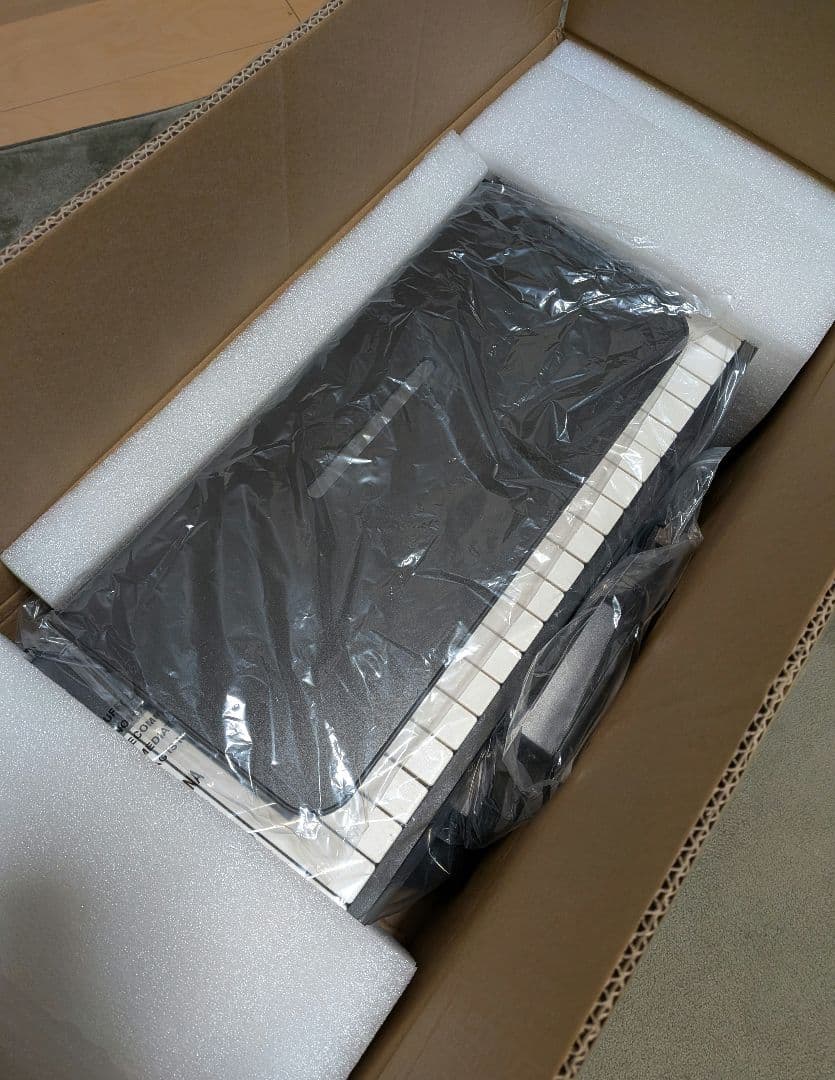 Longeye ロンアイ 電子ピアノ 88鍵盤 充電式 【折り畳み式 】