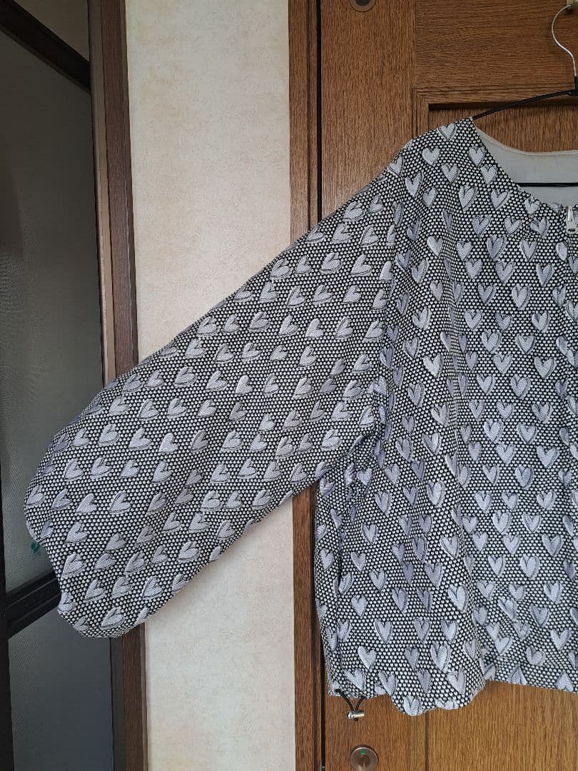 大きいサイズ 5 　シルバーハートハートバルーン袖リバーシブルBZ