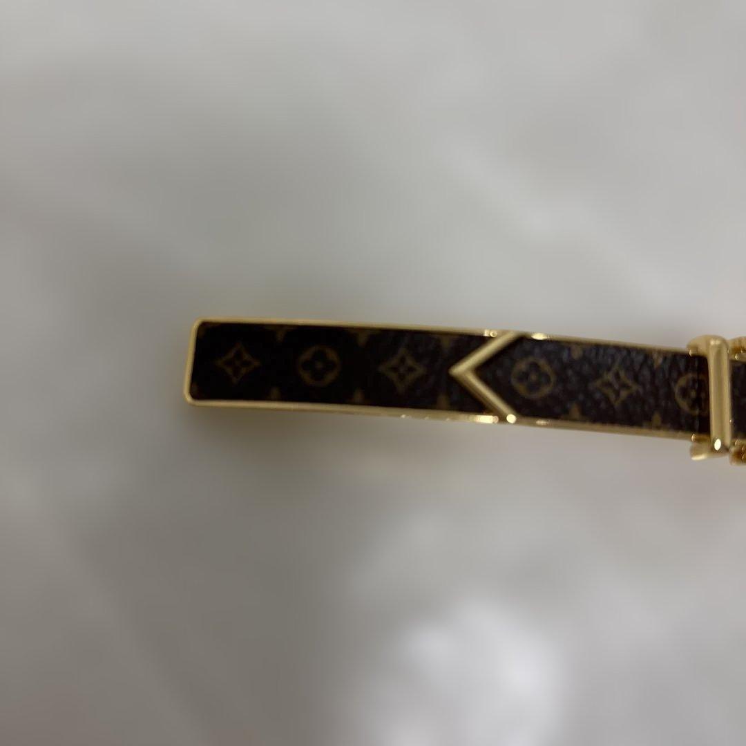 ルイヴィトン　ヘアピン