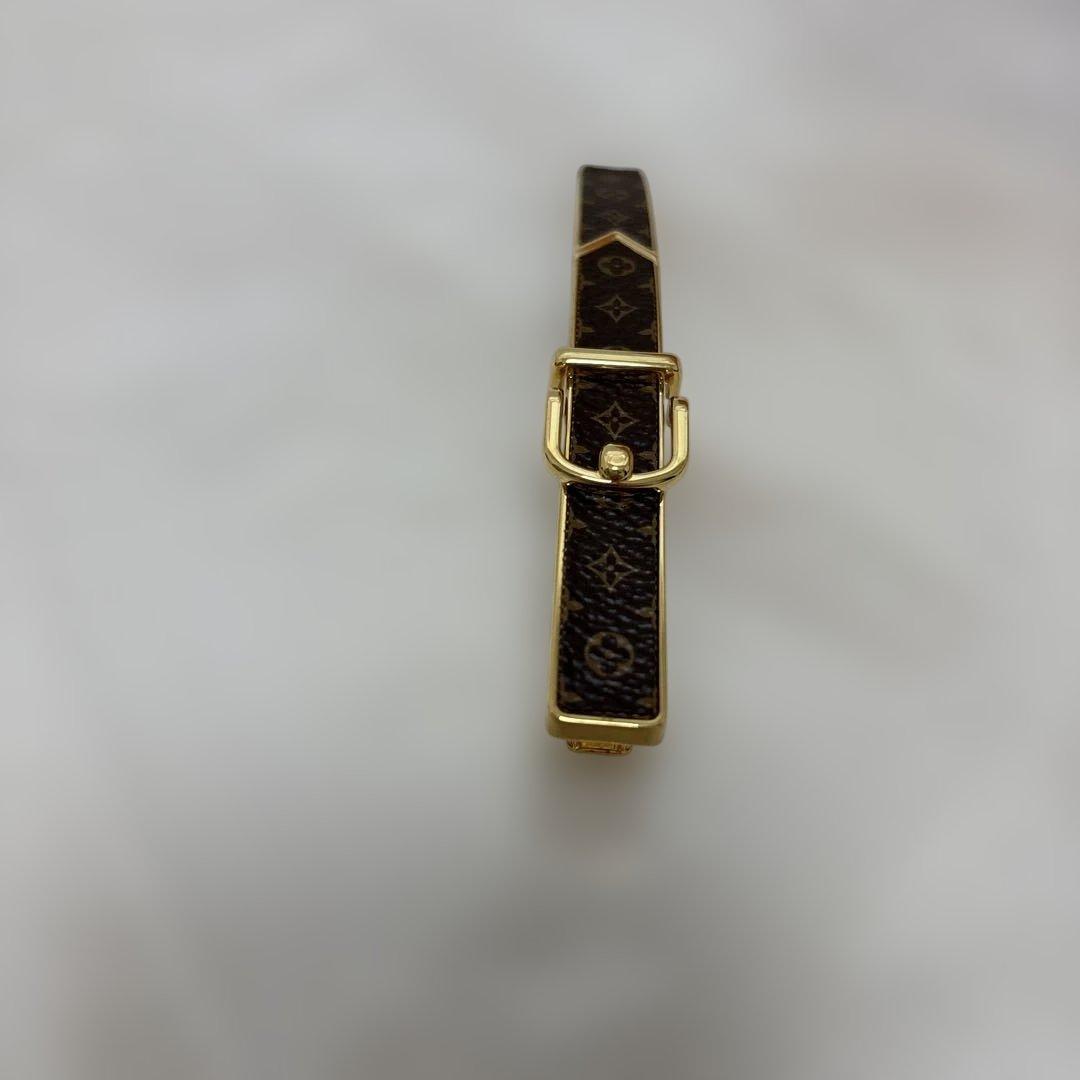 ルイヴィトン　ヘアピン