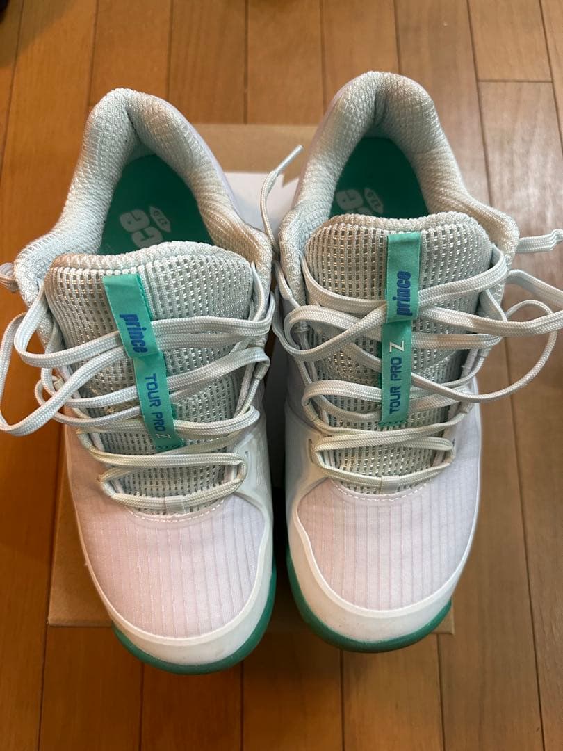 Prince TOUR PRO Z Ⅴ Seriesオールコート用 27.0cm