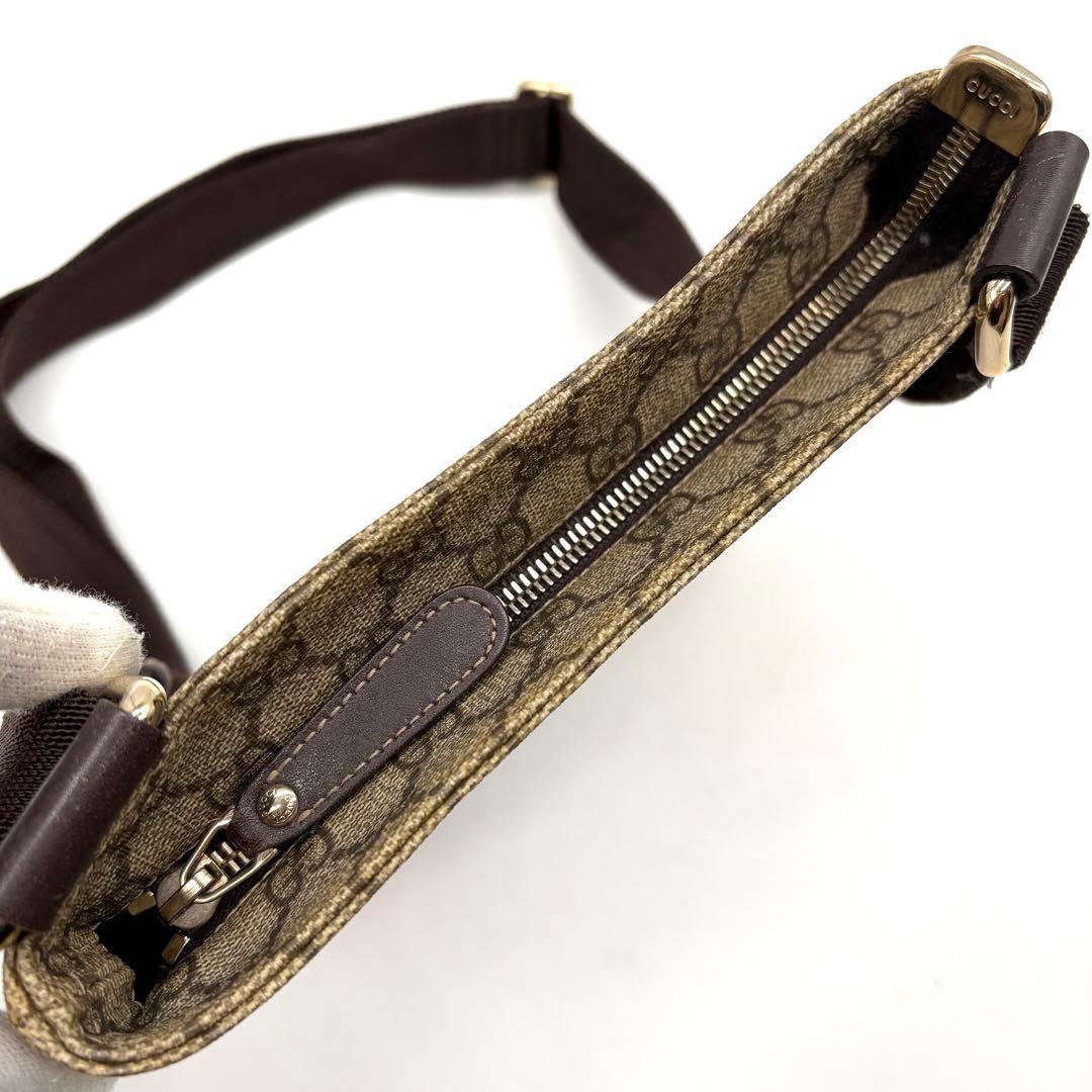 【極美品 保存袋付】グッチ ショルダーバッグ サコッシュ GGスプリーム PVC