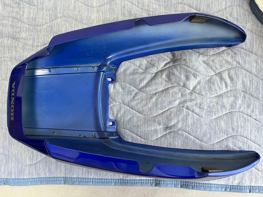 nc31 バージョンs フェンダーカウル　　青白