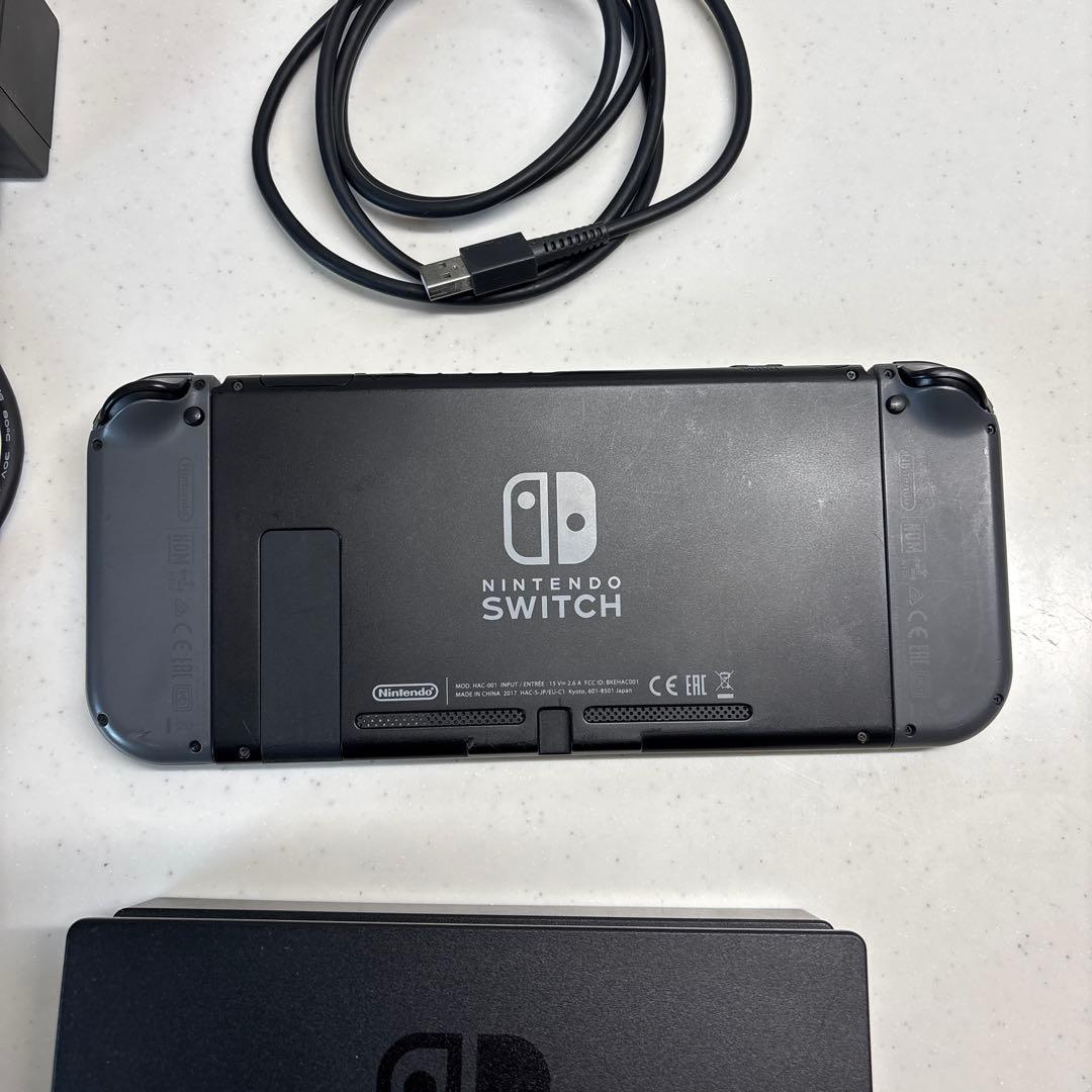 Nintendo Switch 本体 + 付属品セット (ジャンク)