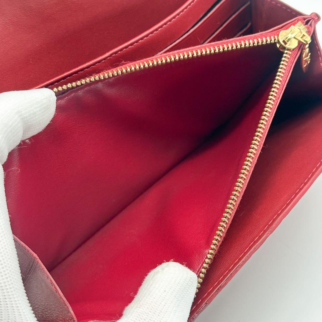 ルイヴィトン ポルトフォイユ サラ ヴェルニ モノグラム 二つ折り 長財布