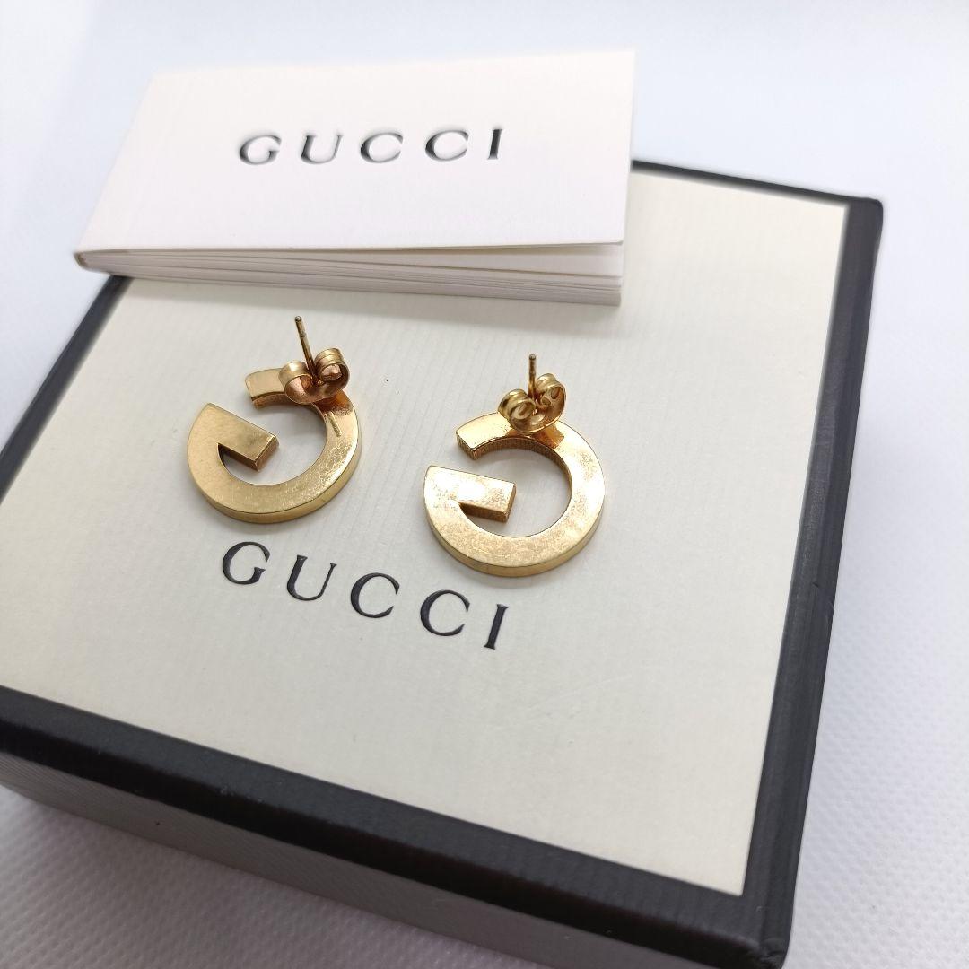 GUCCI✨️ピアス　Gロゴ　ゴールド　スタッド