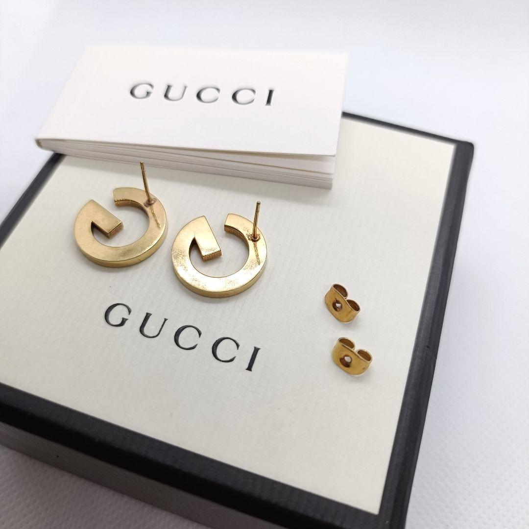 GUCCI✨️ピアス　Gロゴ　ゴールド　スタッド