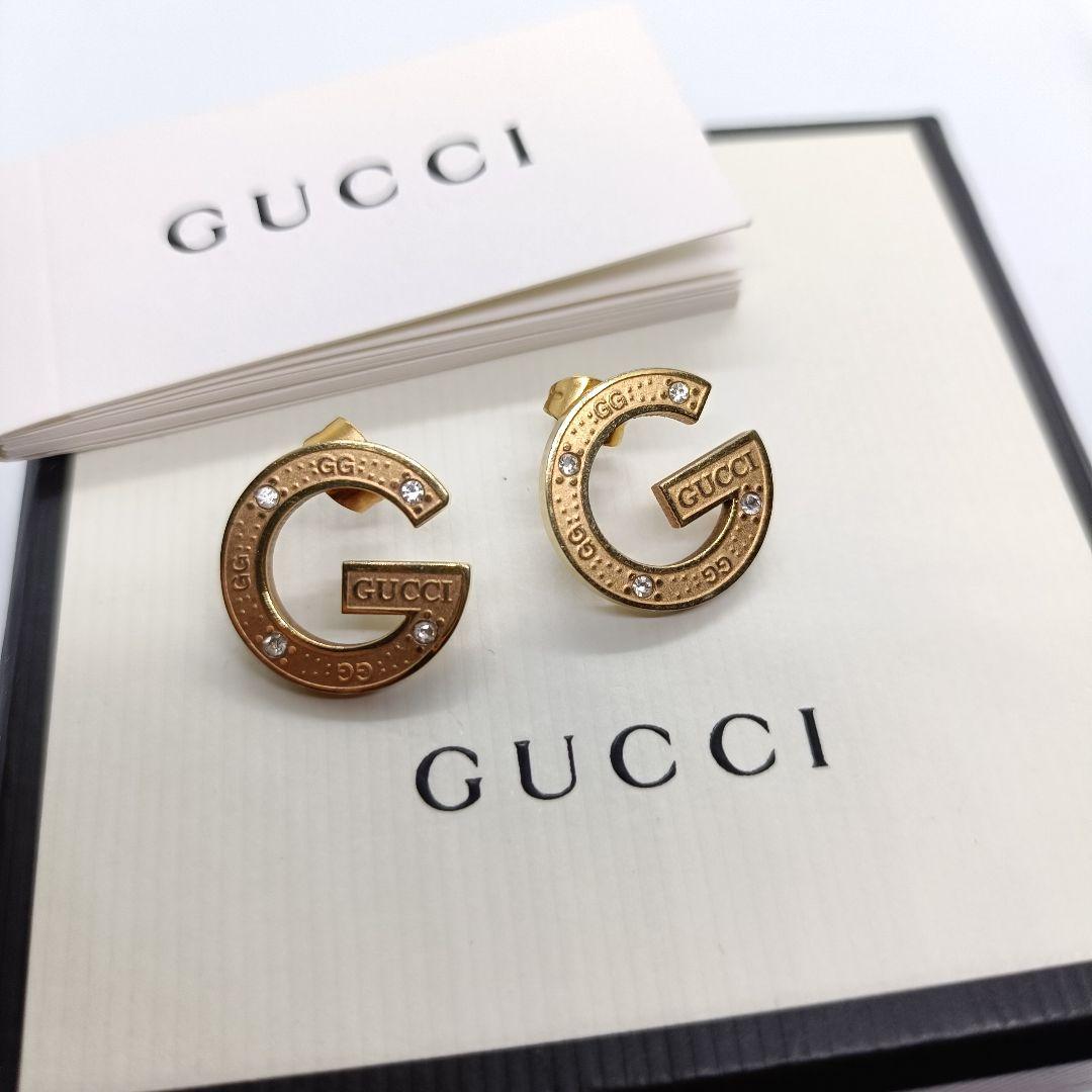 GUCCI✨️ピアス　Gロゴ　ゴールド　スタッド