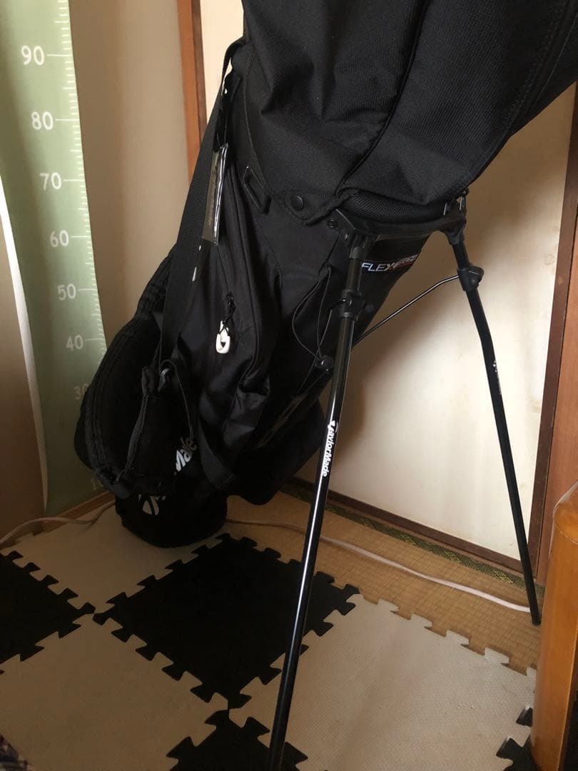 テーラーメイド⭐︎スタンド付きゴルフキャディバッグ 黒