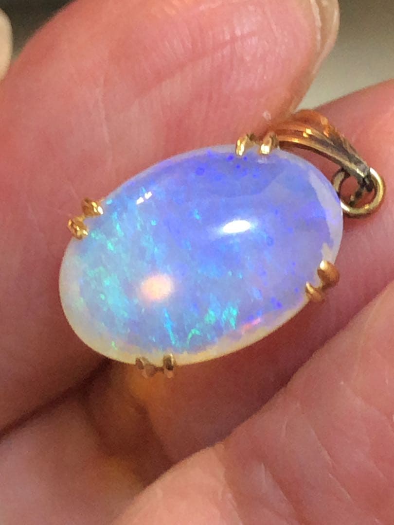 昭和レトロ　ヴィンテージ K18 オパールペンダントトップ