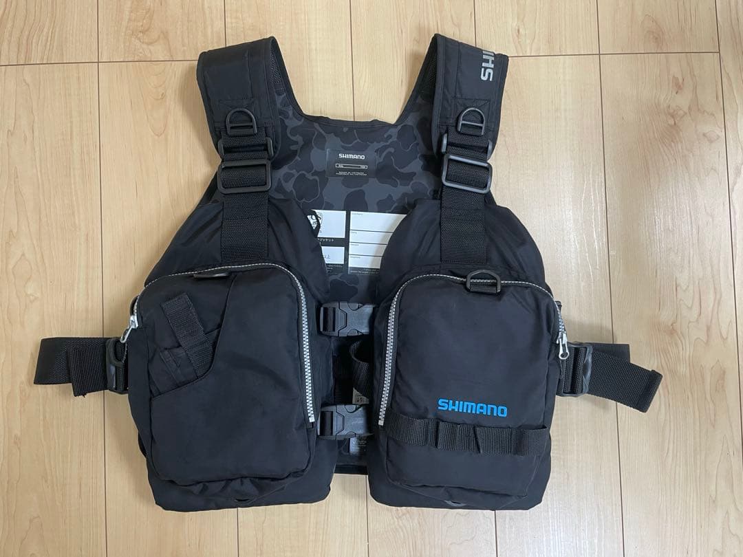 【中古】SHIMANO フィッシングベスト ／ゲームベストライト/VFー068T