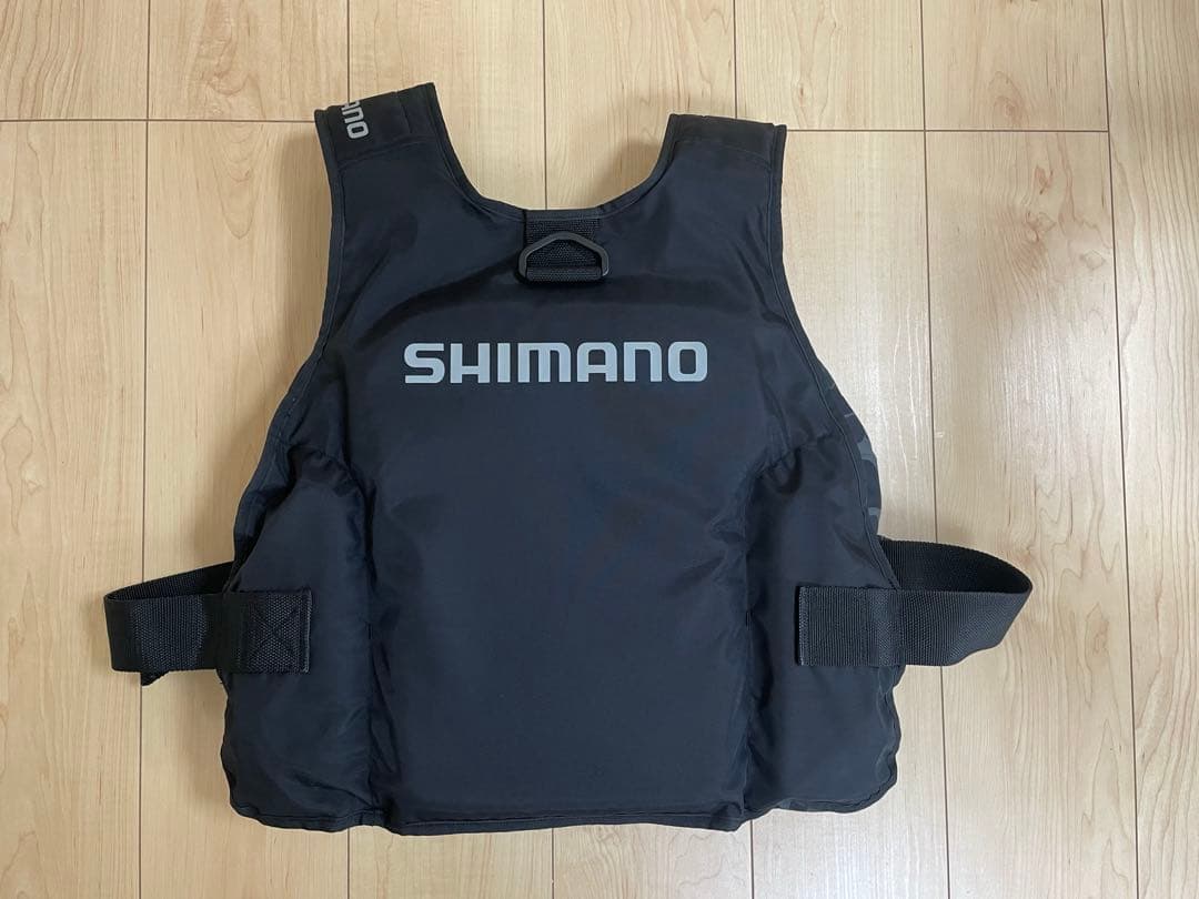 【中古】SHIMANO フィッシングベスト ／ゲームベストライト/VFー068T
