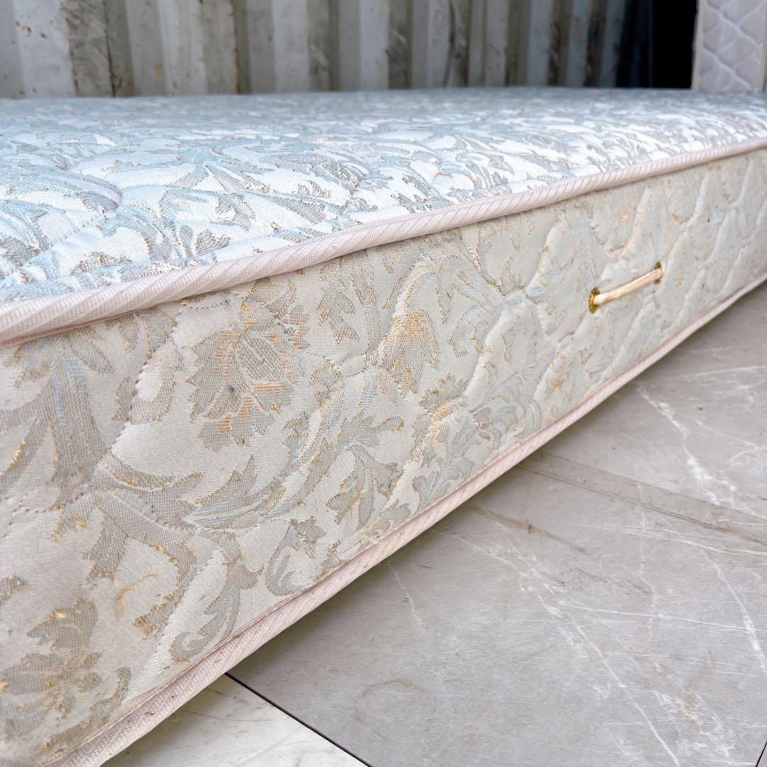 取付無料！シモンズ ビューティレスト エクストラハード シングルマットレス✨