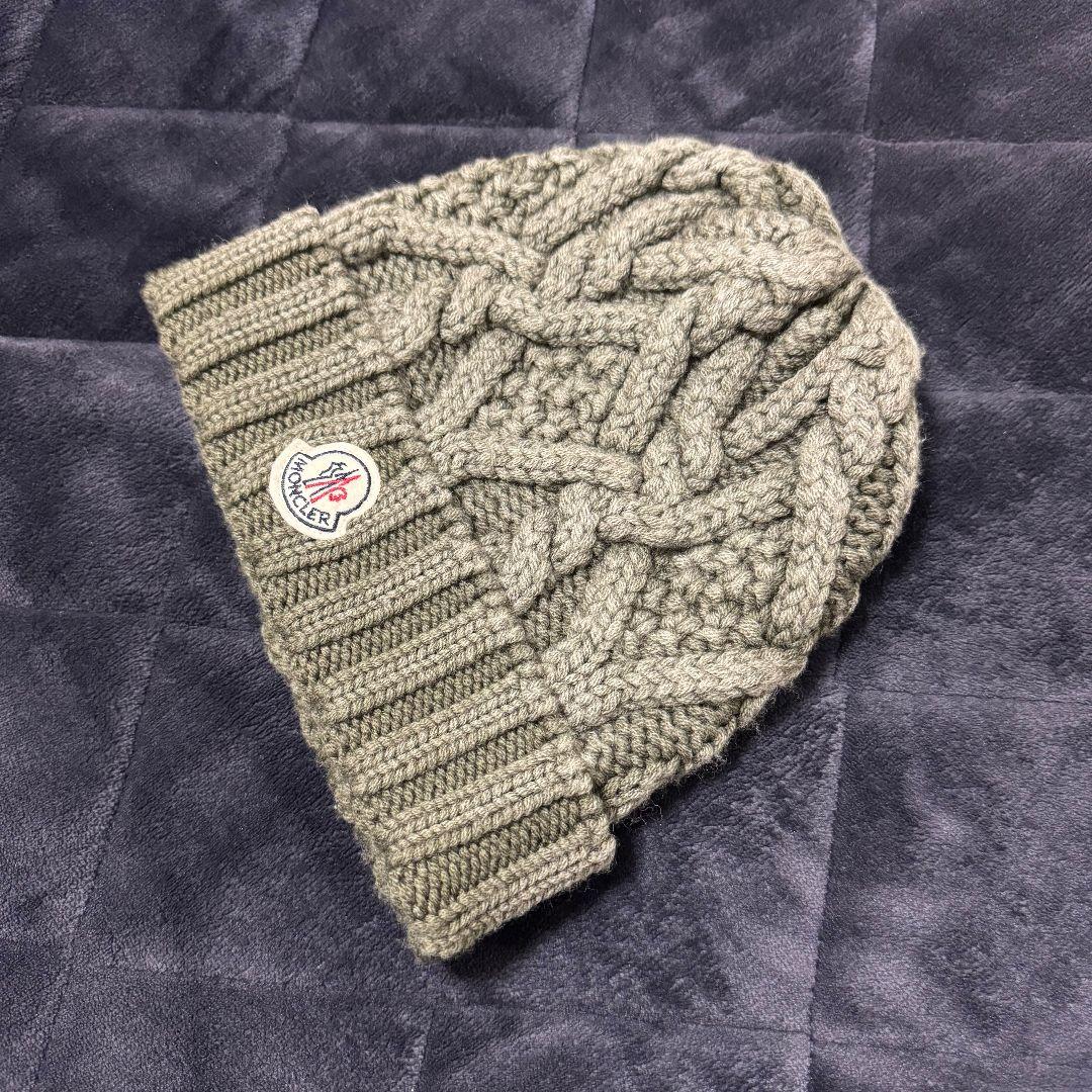 MONCLER ニット帽 　カーキ　ビーニー