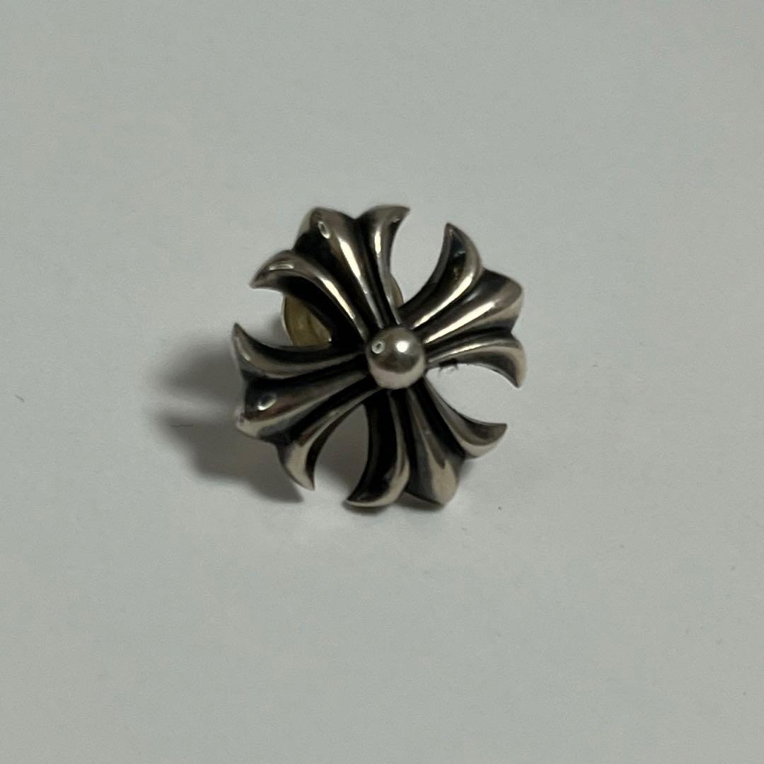 Chrome Hearts CHプラス スタッド ラージ ピアス