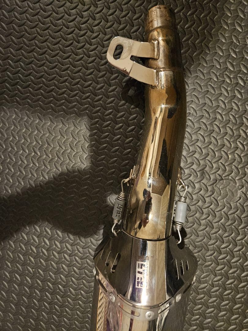 USヨシムラ　ステンレススリップオンマフラー取り付け金具インナーバッフル付き