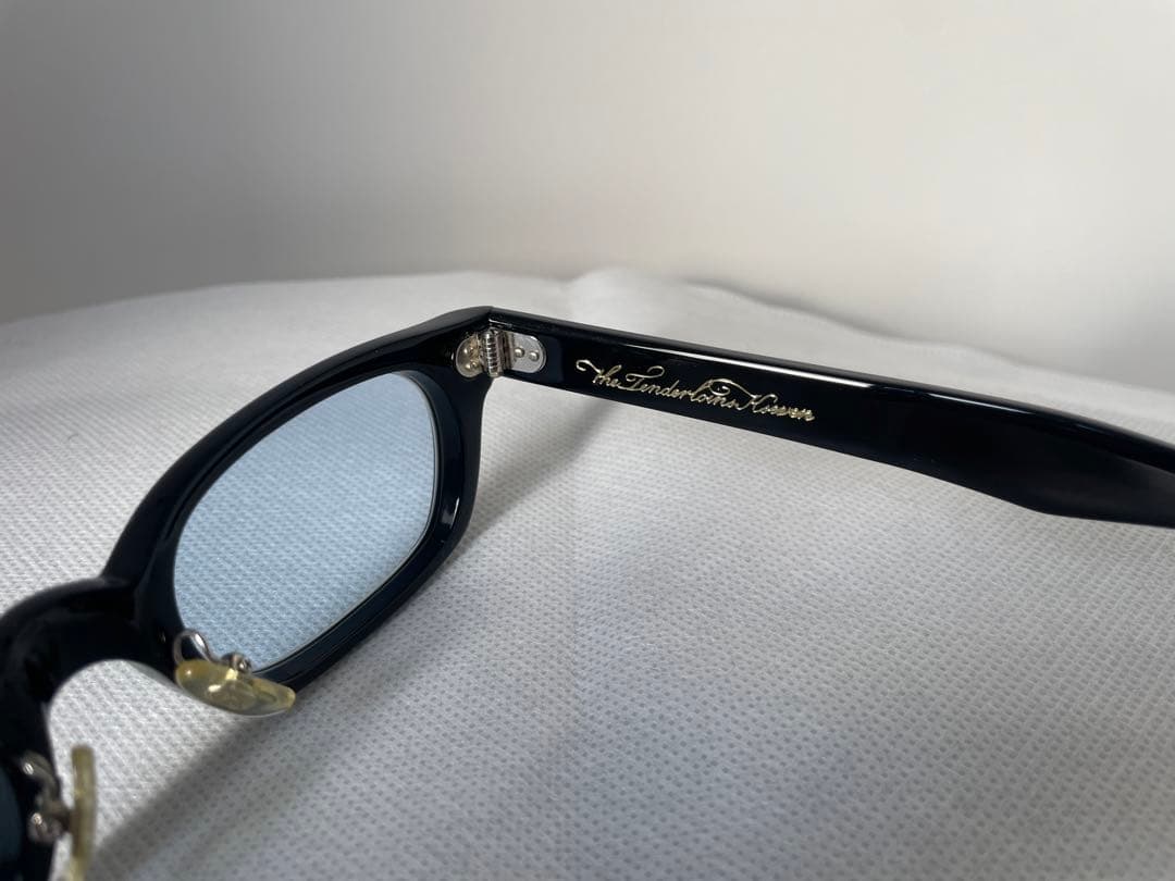 TENDERLOIN IN THE WIND 白山 テンダーロイン サングラス