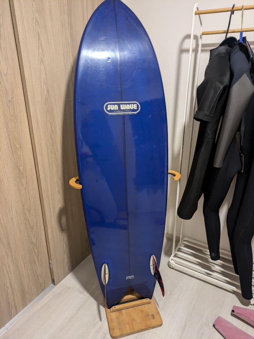 もんもん　SUN WAVE レトロフィッシュ5,10　山崎市郎シェイプ