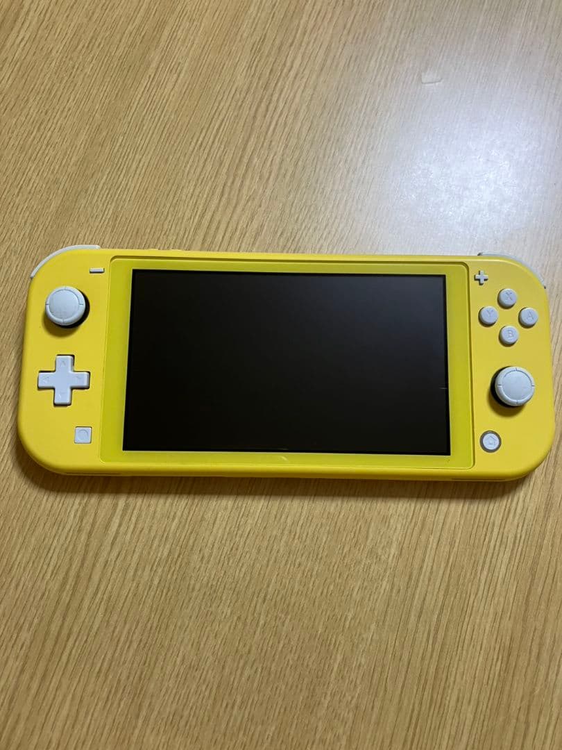 Switchライト　SDカード64GB付き　ケース付き　充電器なし