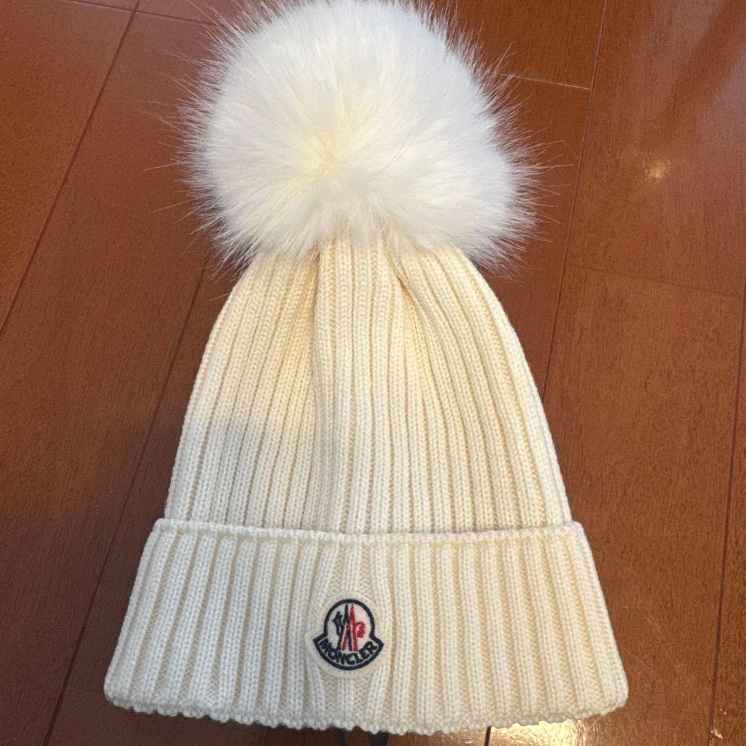 MONCLER ホワイト ニット帽 Lサイズ