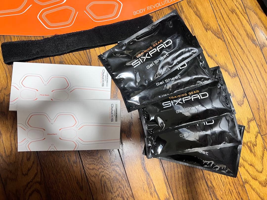 シックスパッド アブズベルト S/M/Lサイズ 新品ジェルシート6セット付き