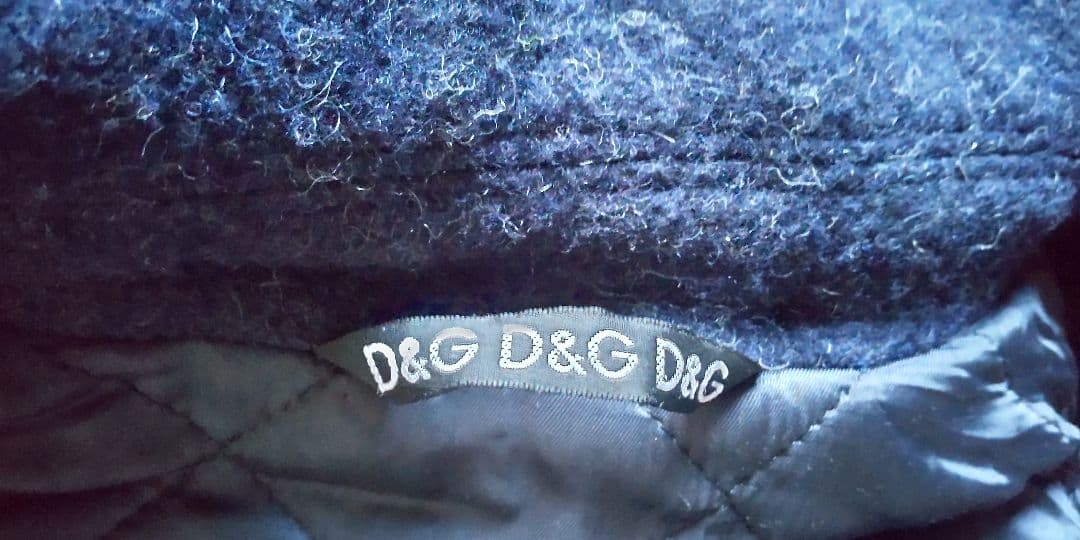 送料込み！D&G 中綿ダッフルコート フード付きイタリア製