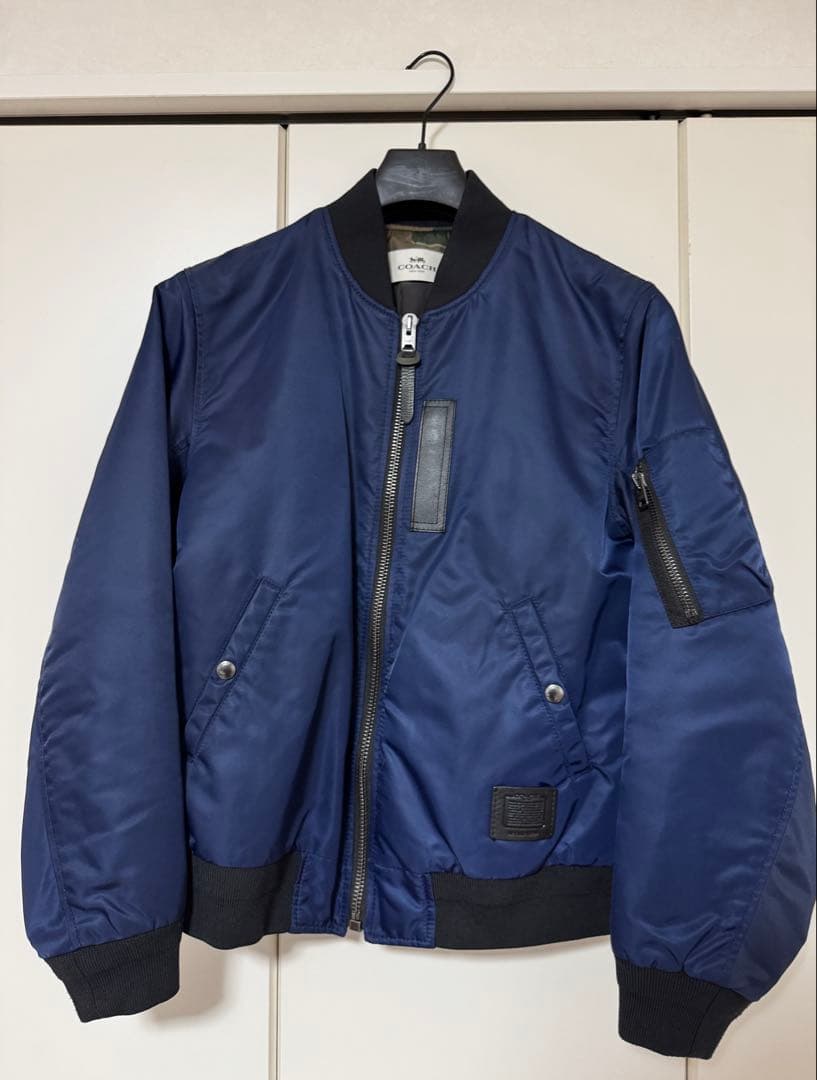 COACH ナイロン×レザーのMA-1フライトジャケット ネイビー　Mサイズ