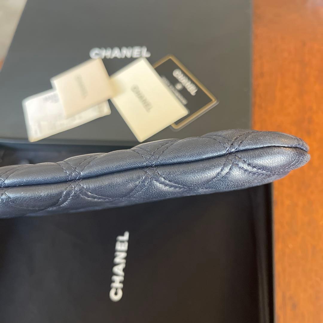 CHANEL キルティング クラッチバッグ