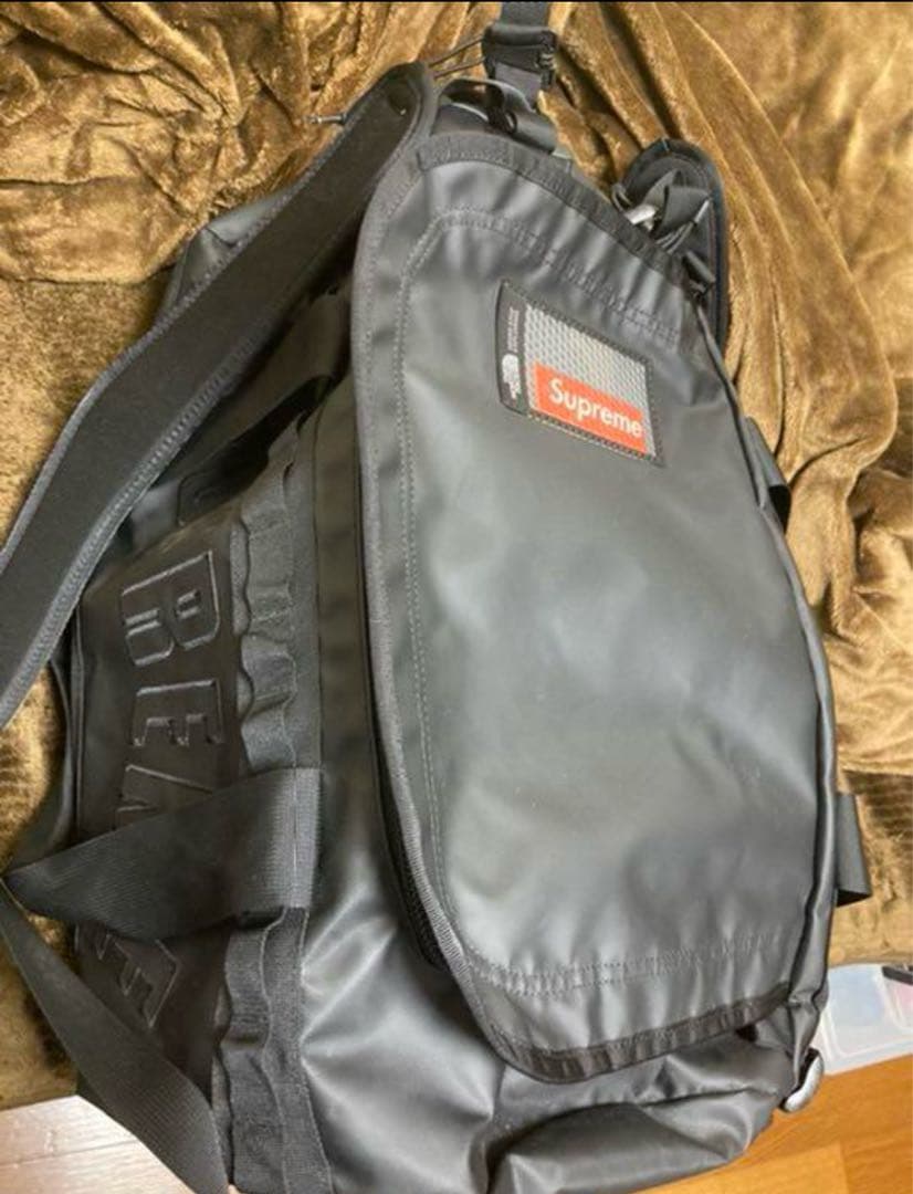 フラペチーノさん専用　SUPREME × ノースフェイス　ボストンバック