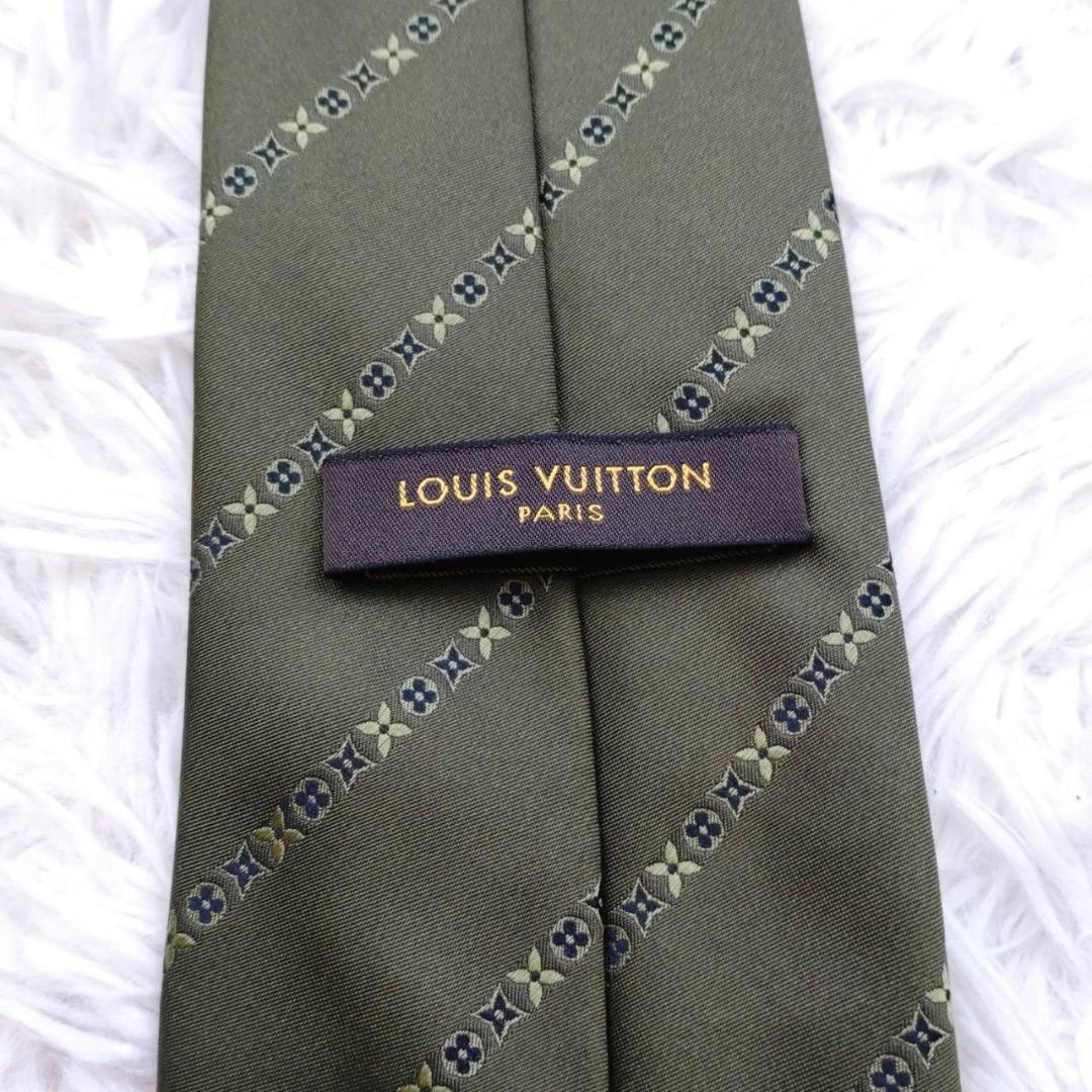 ★美品★ ルイヴィトン 高級シルクネクタイ ストライプ柄（モノグラム） オリーブ
