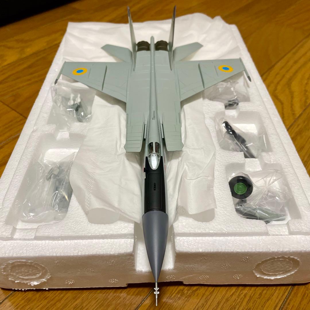 【未使用品】HOBBYMASTER MIG-25 FOXBAT HA5609