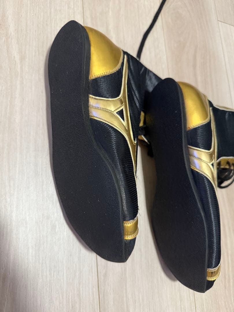 『未使用品』Mizuno ボクシングシューズ ブラック/ゴールド