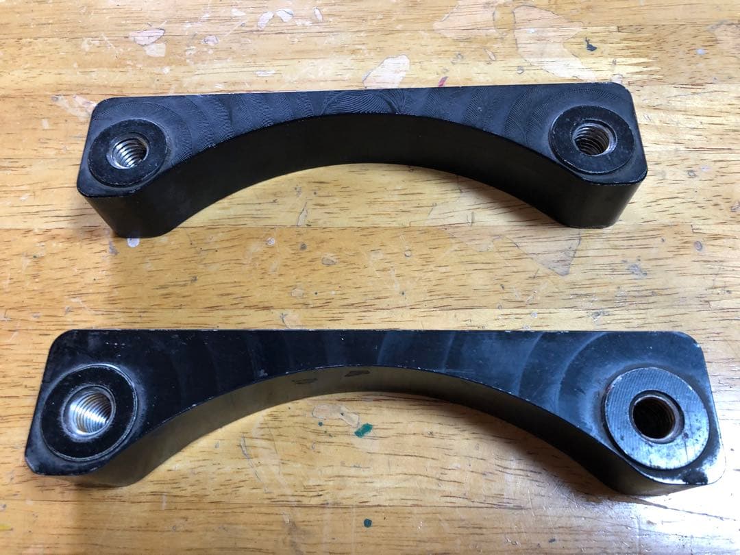 ポルシェキャリパーＦ・Ｒ