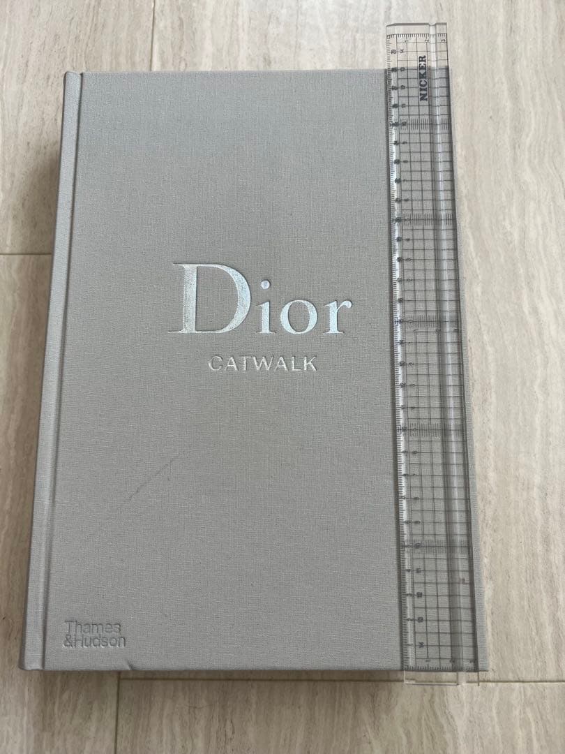 Dior CATWALK ディオール　本　洋書　インテリア