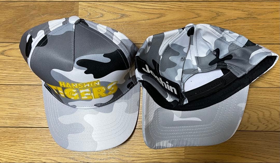 阪神タイガース球場配布キャップ　バンダナ　タオル　Tシャツ　甲子園開幕戦ファン感